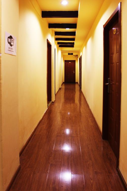 Nanjing Sunflower International Youth Hostel Buitenkant foto
